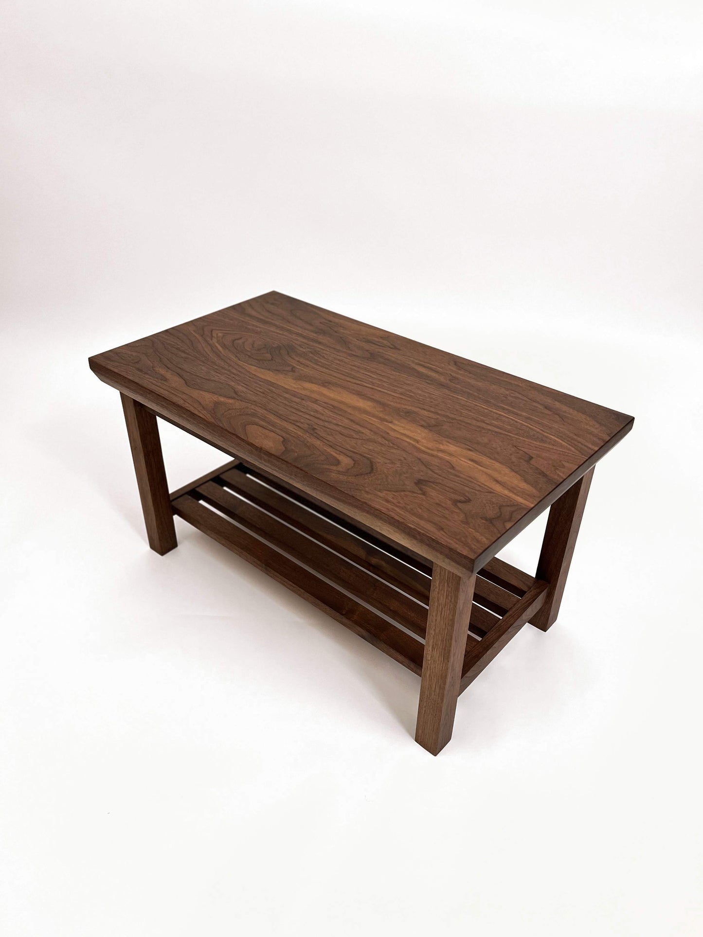 Notenhouten koffietafel